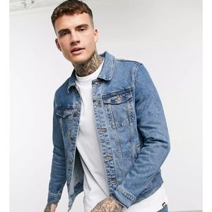 Pull & Bear Men’s Denim Jacket in mid blue sz S
